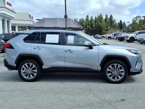 Silver Sky Metallic 2024 Toyota RAV4 XLE Premium