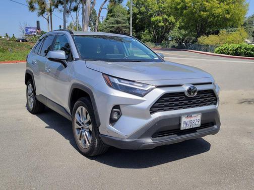 Silver Sky Metallic 2024 Toyota RAV4 XLE Premium