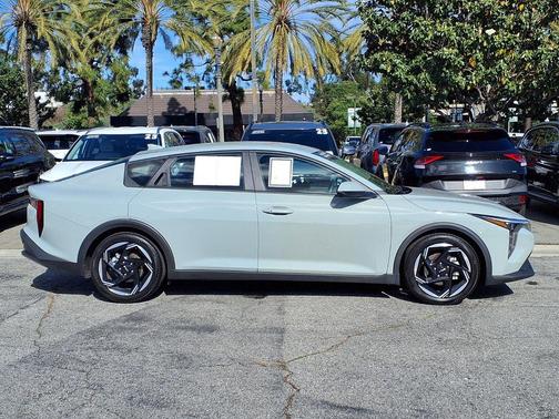 Morning Haze 2025 Kia K4 EX