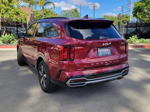 Passion Red Tintcoat 2022 Kia Sorento S