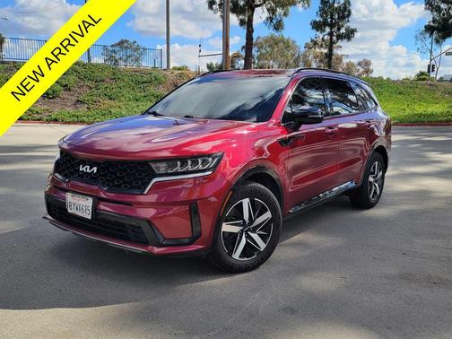 Passion Red Tintcoat 2022 Kia Sorento S