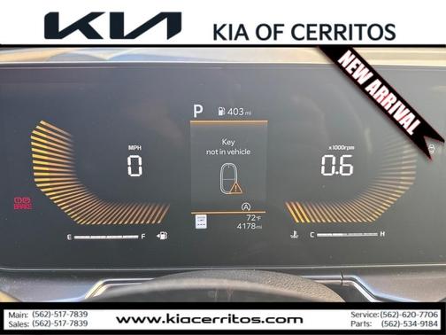 2025 Kia Sorento LX