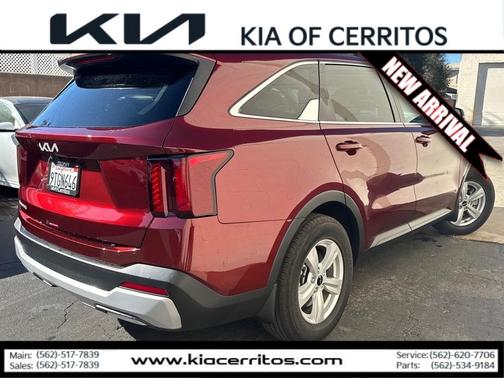 2025 Kia Sorento LX