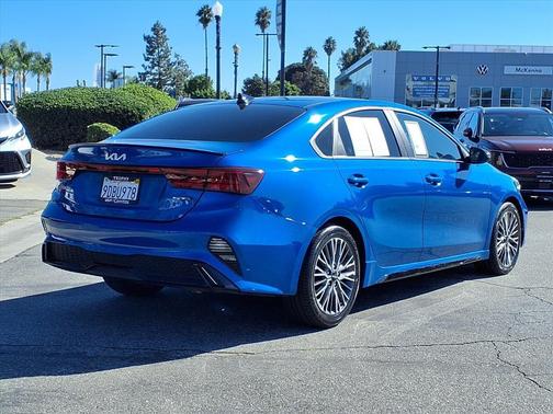 2023 Kia Forte GT-Line