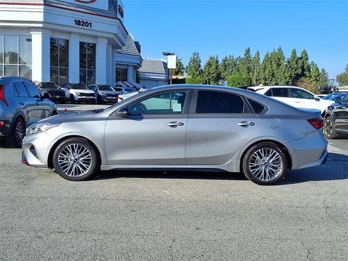 2022 Kia Forte GT-Line