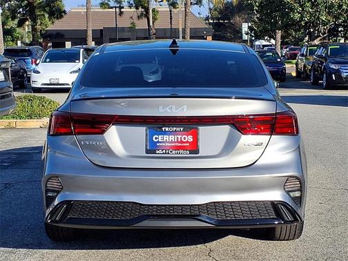 2022 Kia Forte GT-Line