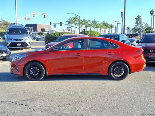 2022 Kia Forte GT-Line