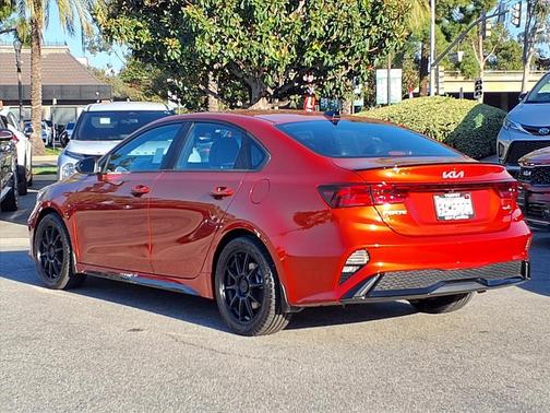 2022 Kia Forte GT-Line