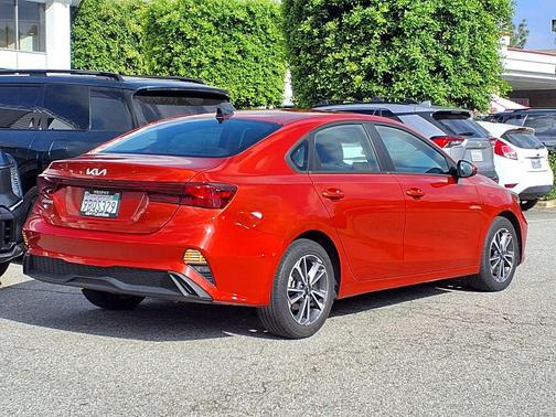 Fire Orange 2022 Kia Forte LXS