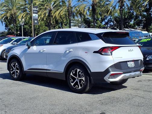 2025 Kia Sportage EX