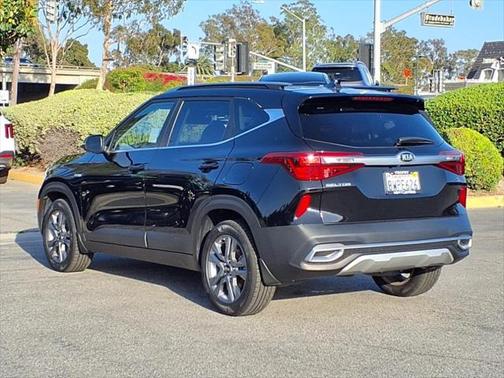 2021 Kia Seltos S