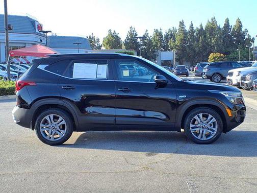 2021 Kia Seltos S