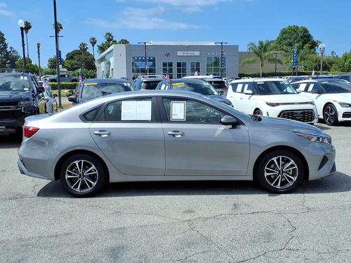Steel Gray 2024 Kia Forte LXS