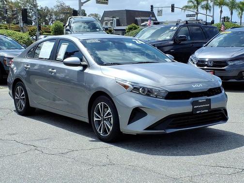 Steel Gray 2024 Kia Forte LXS