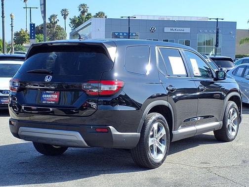 Crystal Black Pearl 2025 Honda Pilot EX-L