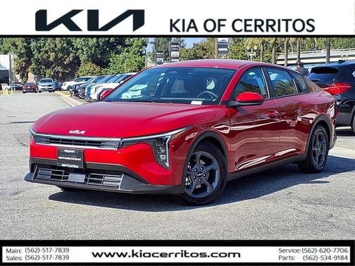 2025 Kia K4 LXS