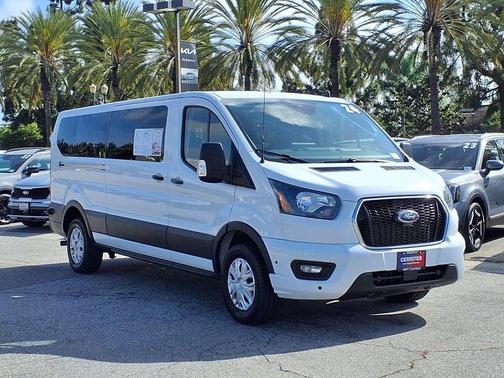 2024 Ford Transit-350 XLT