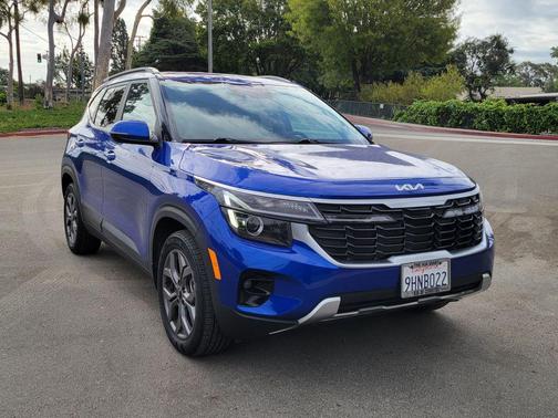 Neptune Blue 2024 Kia Seltos S