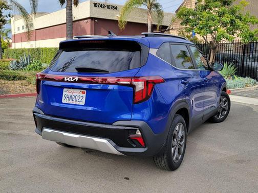 Neptune Blue 2024 Kia Seltos S