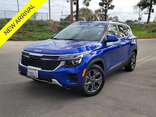 Neptune Blue 2024 Kia Seltos S