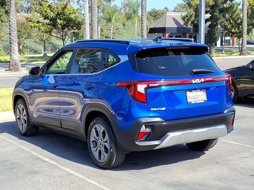 Neptune Blue 2024 Kia Seltos S