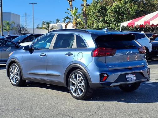2022 Kia Niro Touring SE