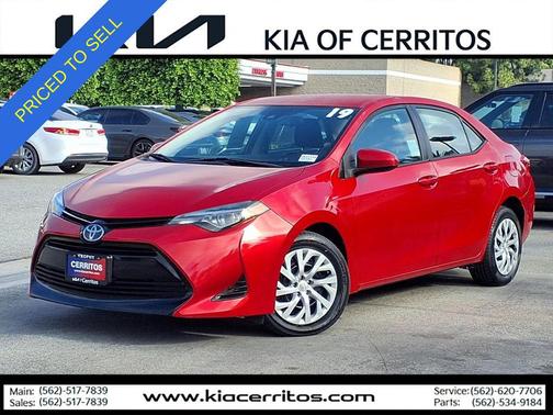 Barcelona Red Metallic 2019 Toyota Corolla LE