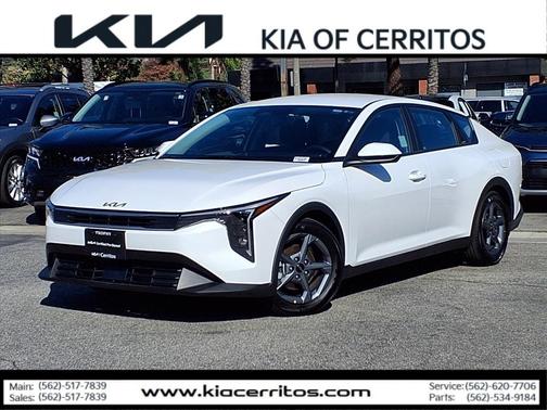 2025 Kia K4 LXS