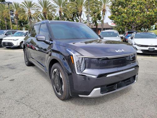 Panthera Metal 2024 Kia EV9 Land