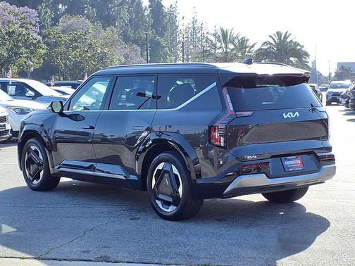 Panthera Metal 2024 Kia EV9 Land
