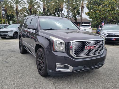 Iridium Metallic 2017 GMC Yukon Denali
