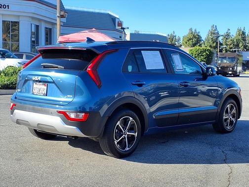 2025 Kia Niro EX