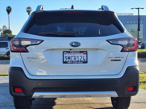 2024 Subaru Outback Touring
