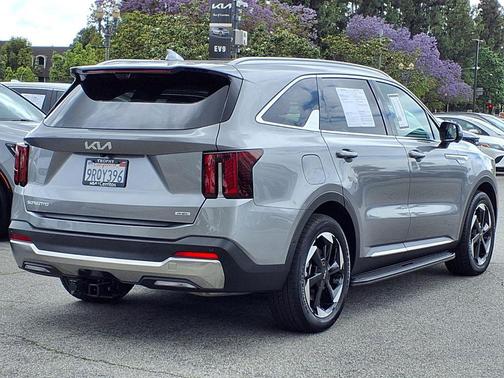 Steel Gray 2025 Kia Sorento Plug-In Hybrid SX Prestige