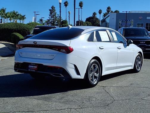 2021 Kia K5 LXS