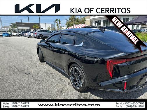 2025 Kia K4 GT-Line