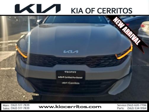 2022 Kia K5 GT-Line