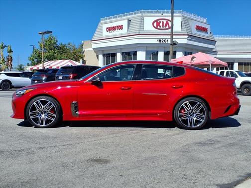 2023 Kia Stinger GT2