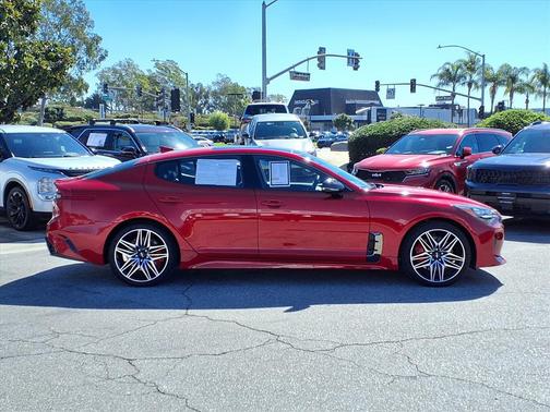 2023 Kia Stinger GT2