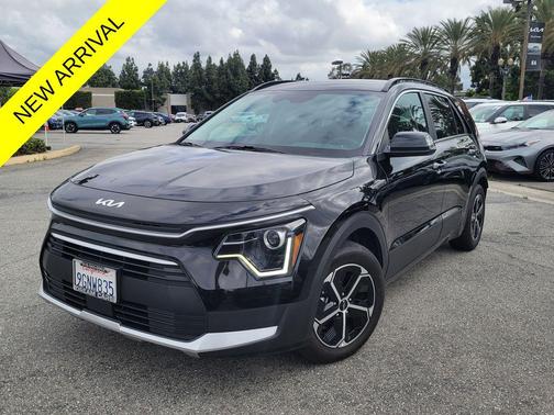 Aurora Black Pearl 2023 Kia Niro EX