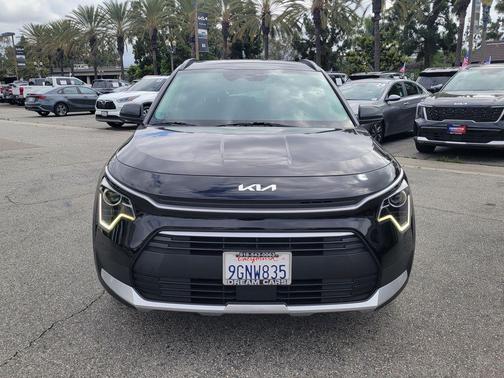 Aurora Black Pearl 2023 Kia Niro EX