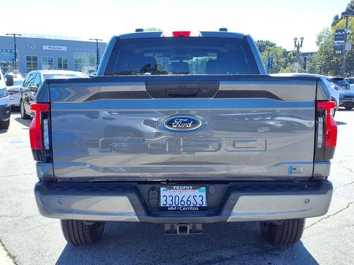 2023 Ford F-150 Lightning XLT