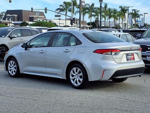 Classic Silver Metallic 2024 Toyota Corolla LE