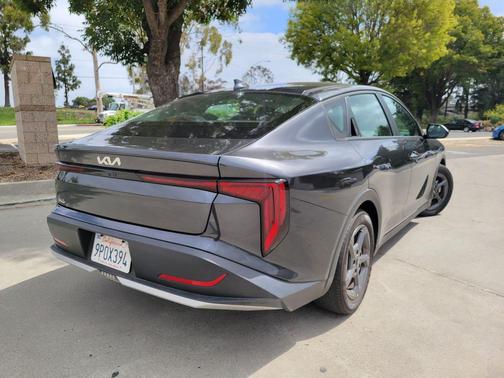 Interstellar Gray 2025 Kia K4 LXS