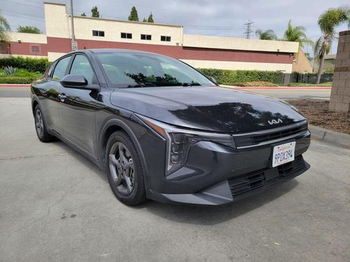 Interstellar Gray 2025 Kia K4 LXS