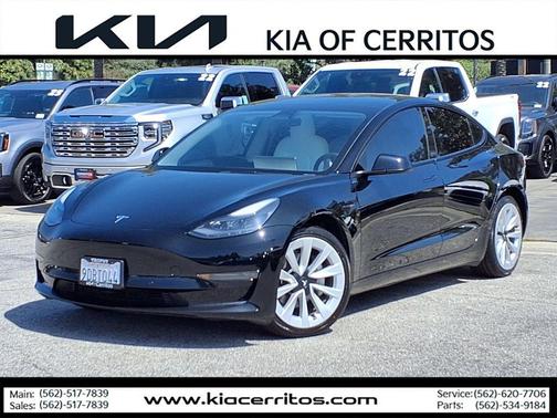 2022 Tesla Model 3 Standard Range