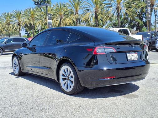 2022 Tesla Model 3 Standard Range