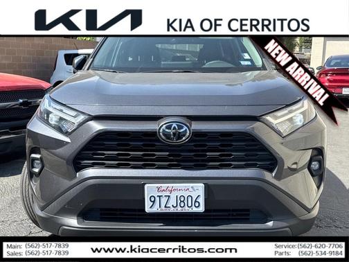 2023 Toyota RAV4 XLE Premium