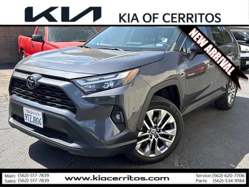 2023 Toyota RAV4 XLE Premium