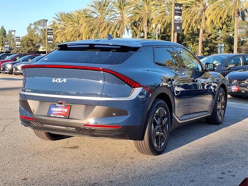 2025 Kia EV6 Light Long Range